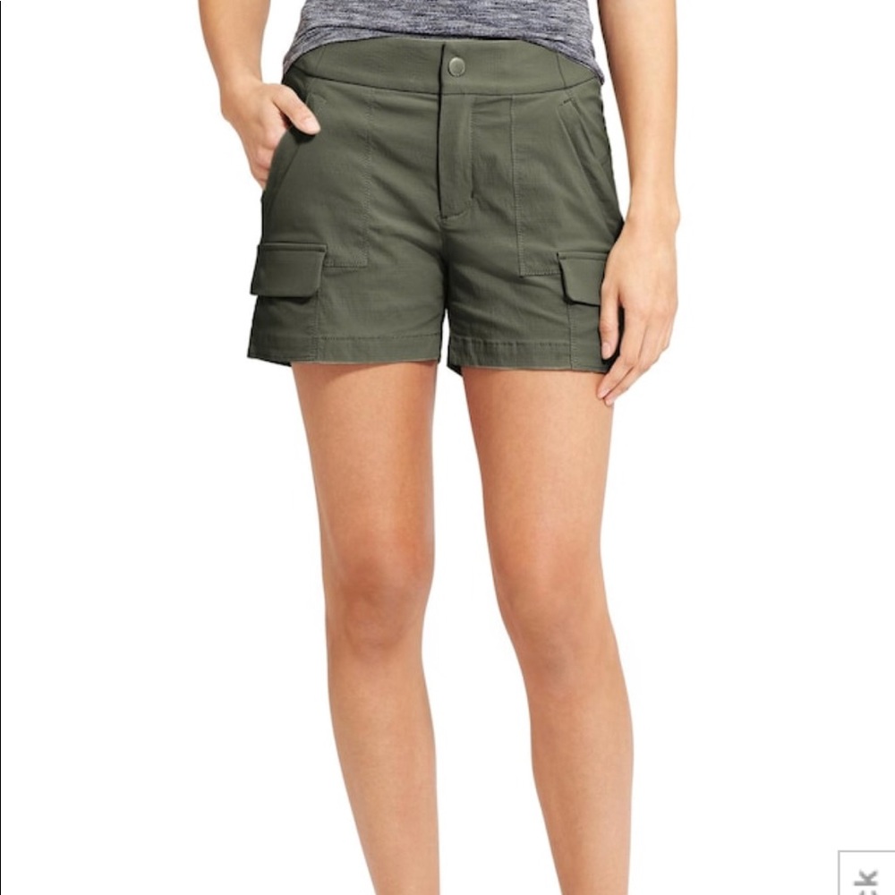 Athleta Trekkie short 2.0